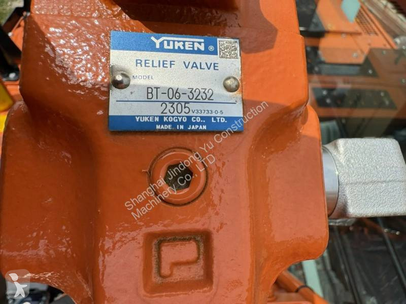 جرافة Hitachi ZX130C-6A