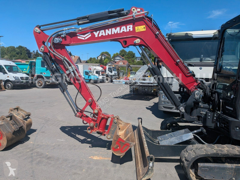 Lopatový nakládač Yanmar - 6B / POWERTILT / 3...