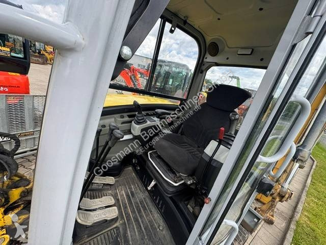 جرافة Wacker Neuson