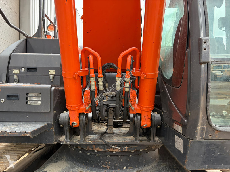 Skovl Hitachi 6