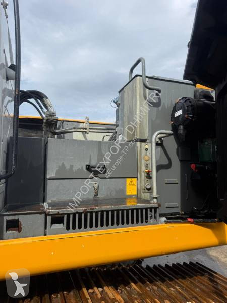 جرافة Liebherr