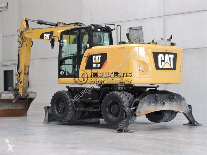 جرافة Caterpillar F
