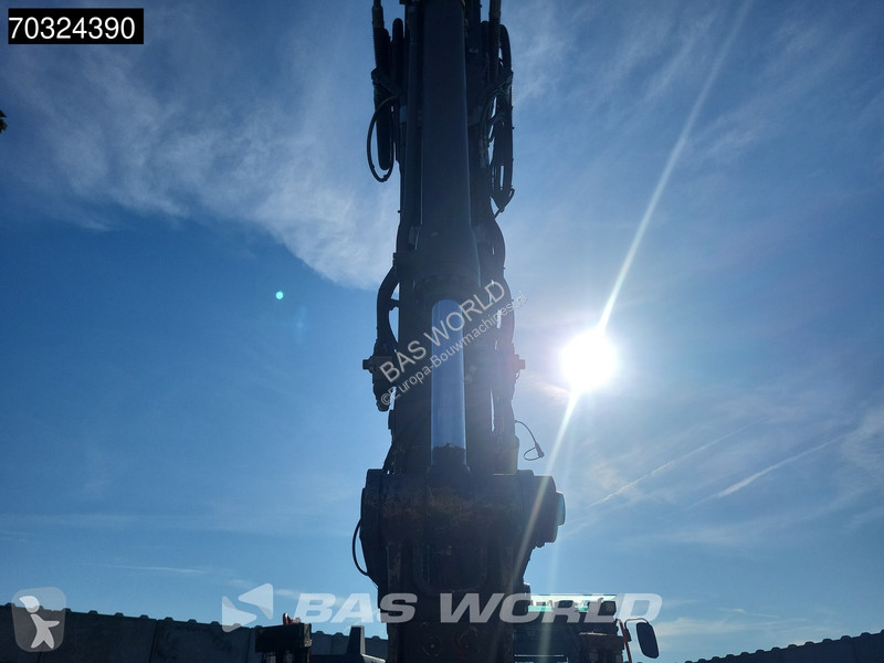 Lopatový nakládač Volvo ECR235 E L Tiltrotator...