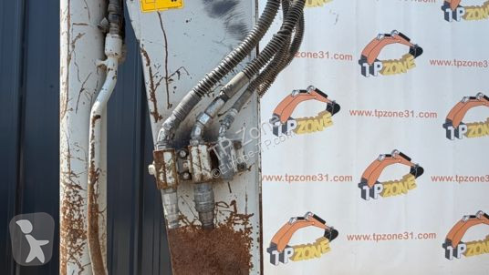 جرافة Takeuchi tb250 clim à 27 900 € ht