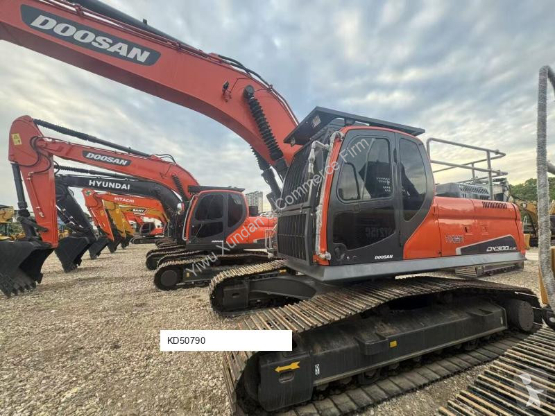 جرافة Doosan 9C