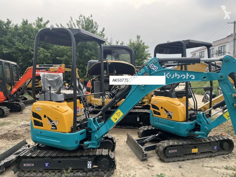 جرافة Kubota U20
