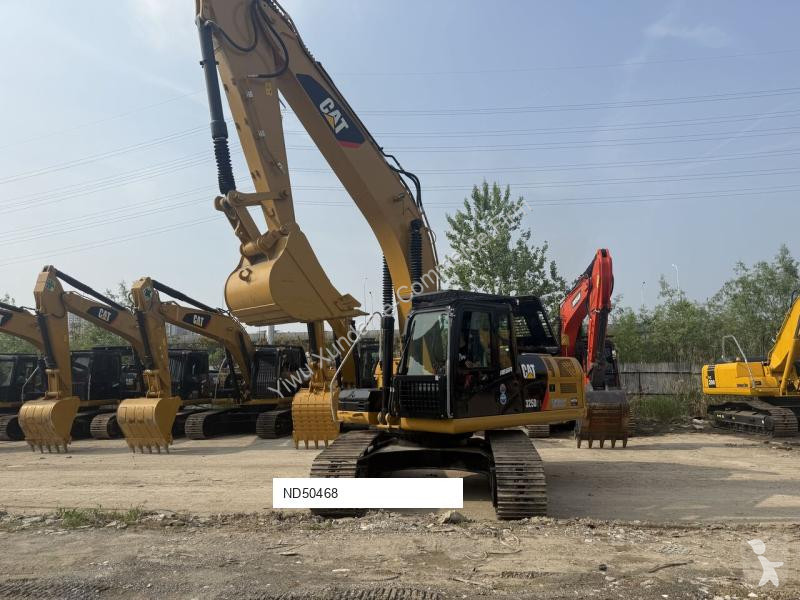 Escavatore Caterpillar 2L