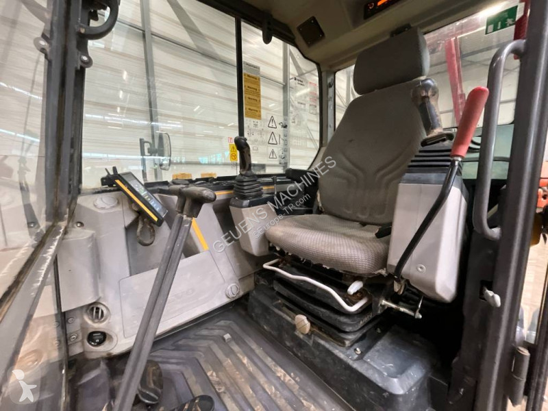Rýpadlo Volvo EC 60 E