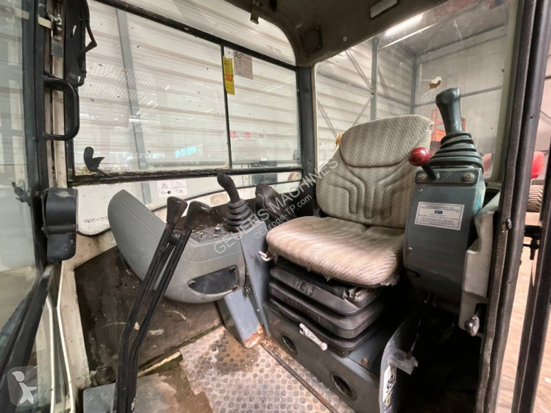 Rýpadlo Terex