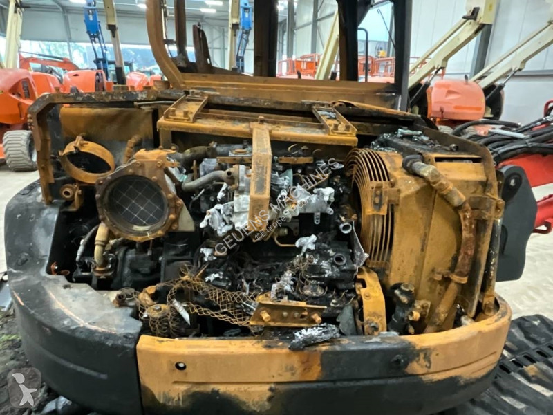 جرافة Doosan DX 85 R