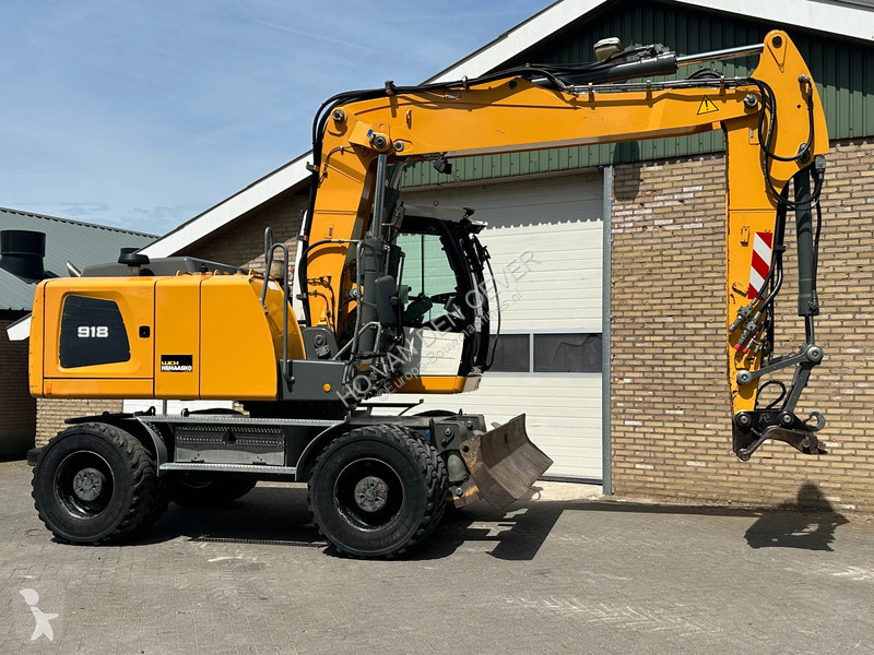 Rýpadlo Liebherr A918