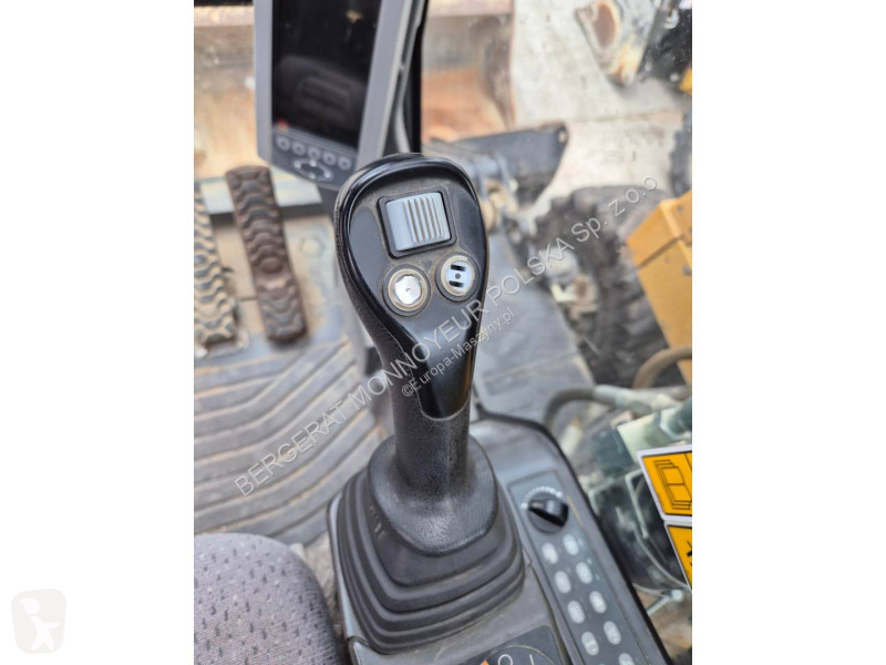 Экскаватор Caterpillar M317F