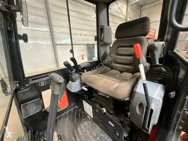 Pelle Kubota 1013 A 4