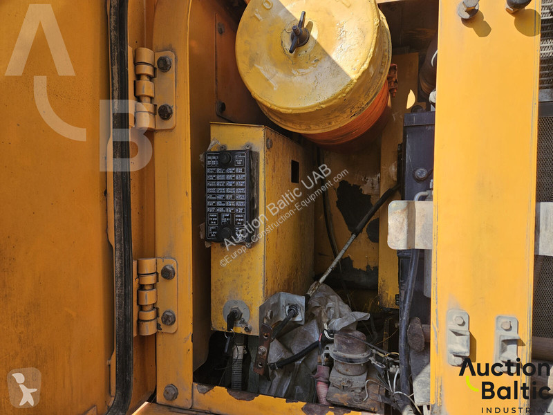 Экскаватор Hyundai Robex LC7