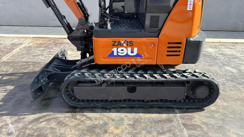 Rýpadlo Hitachi ZX19U-5A YLR