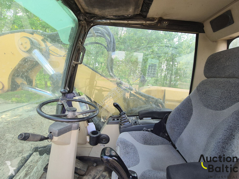 Excavator Caterpillar