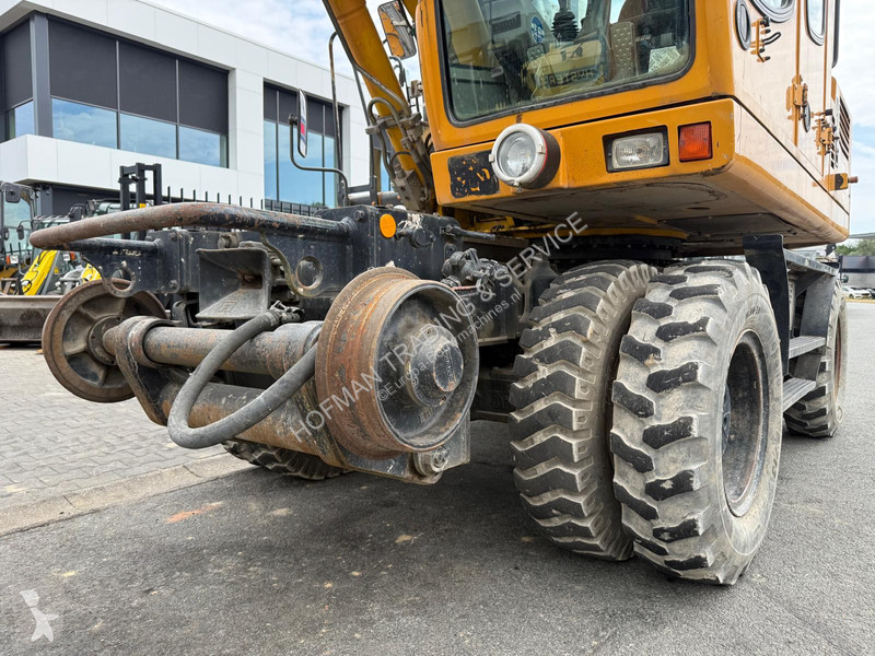 جرافة Liebherr ZW