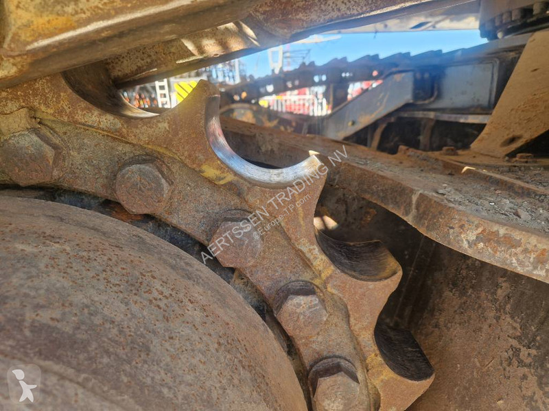 جرافة Caterpillar 374FL