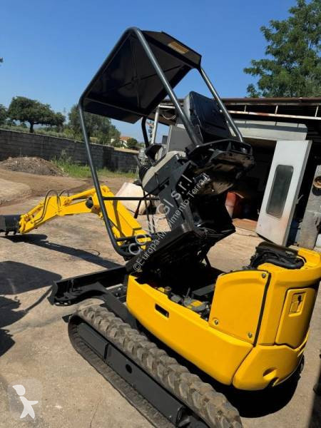 جرافة Komatsu