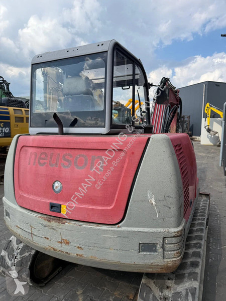 Pelle Neuson 5002RD