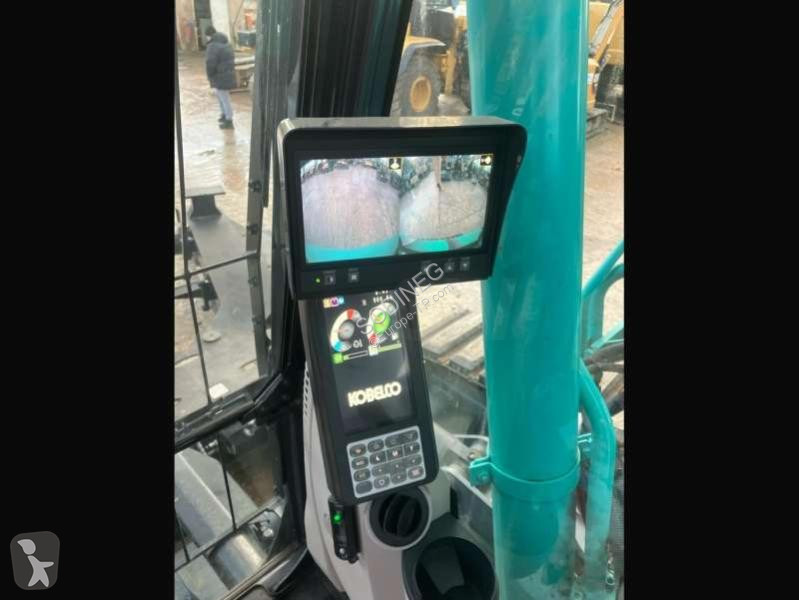 جرافة Kobelco 10E