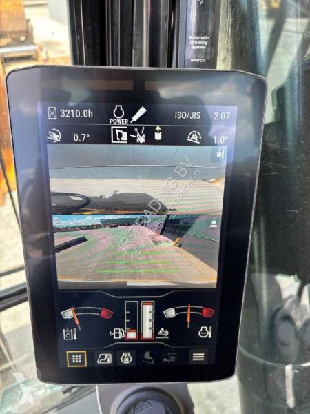 جرافة Caterpillar 330 (Narrow 2.99m)