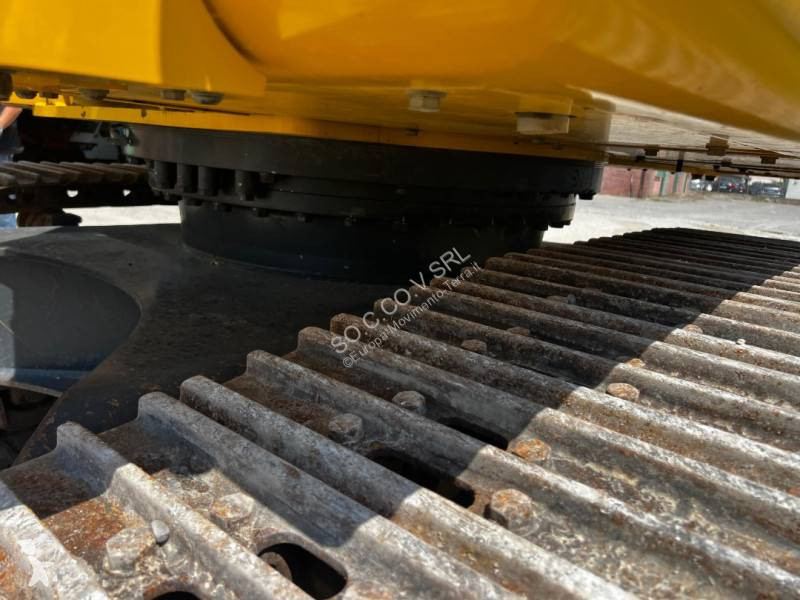 جرافة Komatsu PC210 NLC 11