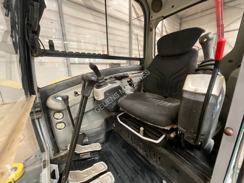 جرافة Neuson EZ 53
