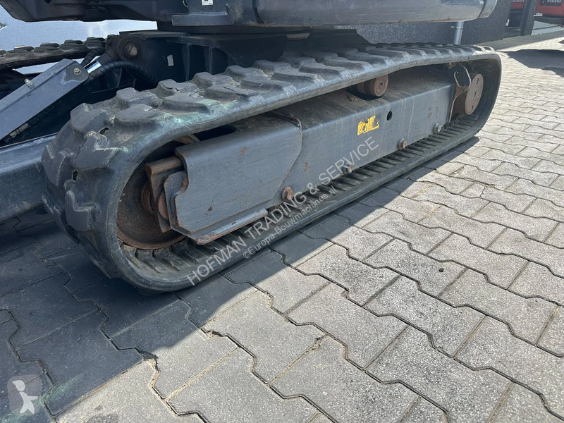جرافة Bobcat E34