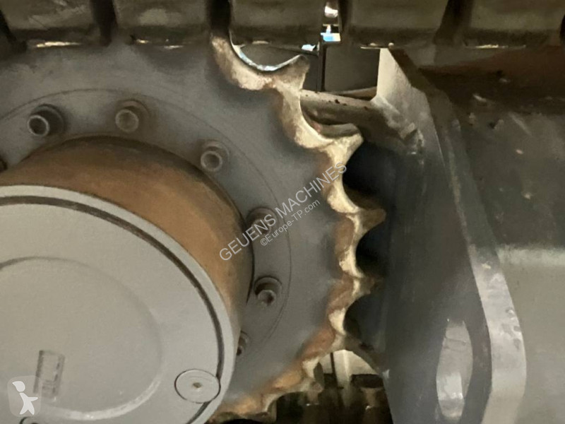 Lopatový nakládač Takeuchi 280