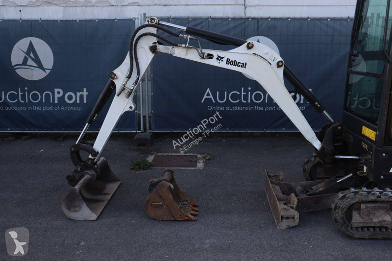 Rýpadlo Bobcat E20Z