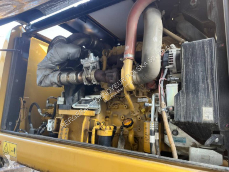 Экскаватор Caterpillar M316F