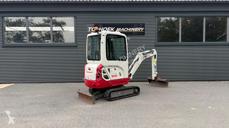 Koparka Takeuchi TB 216