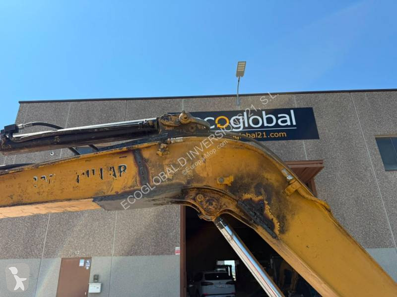 جرافة Caterpillar 304