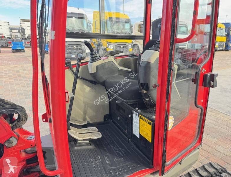جرافة Wacker Neuson EZ28