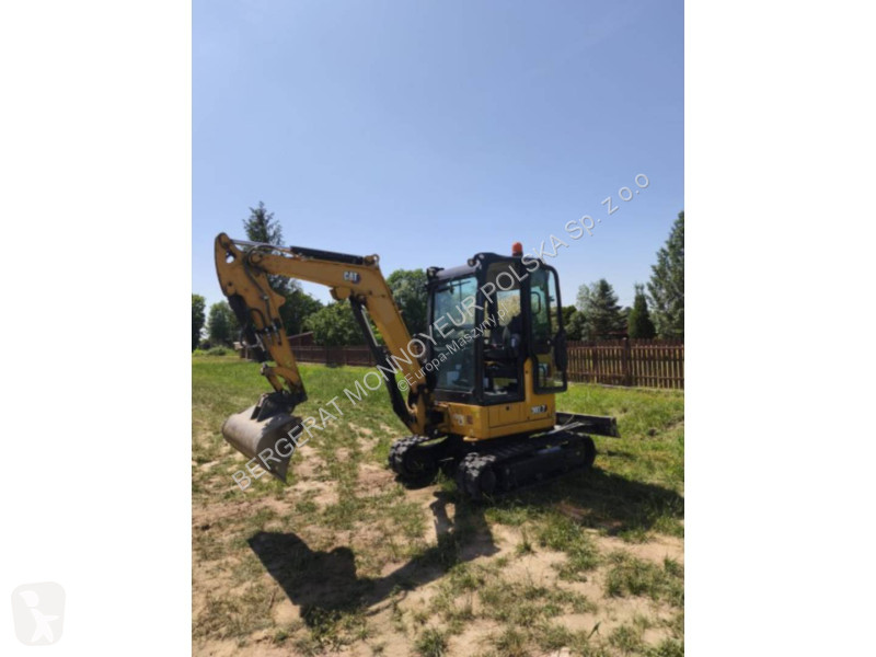Rýpadlo Caterpillar 302.7-07CR