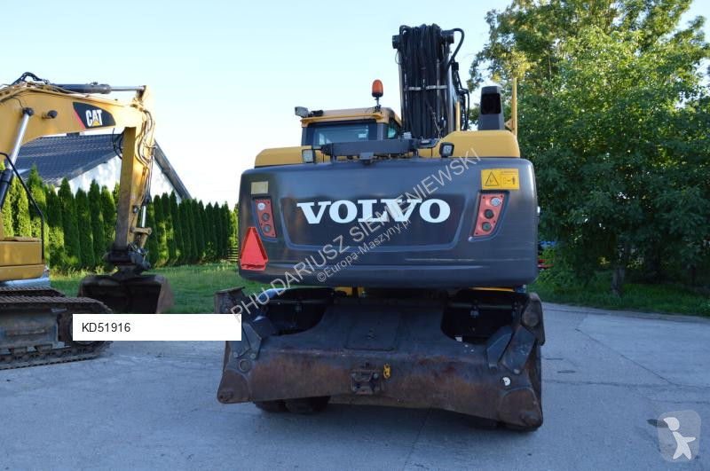 Lopatový nakládač Volvo
