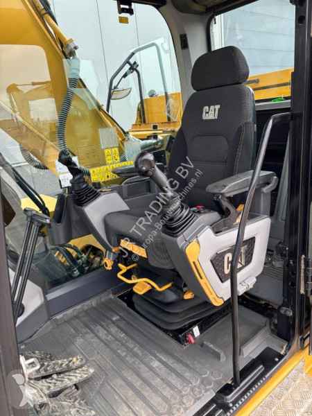 Escavatore Caterpillar 320