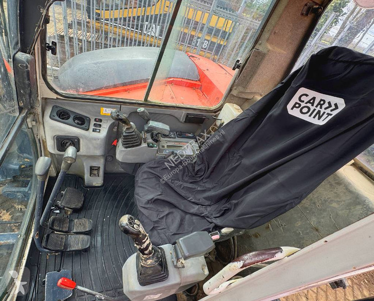 Lopatový nakládač Kubota 0803
