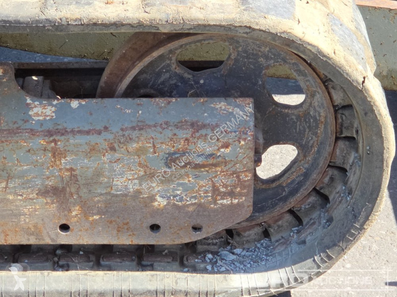 جرافة Yanmar ViO25-4