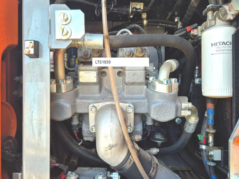 جرافة Hitachi
