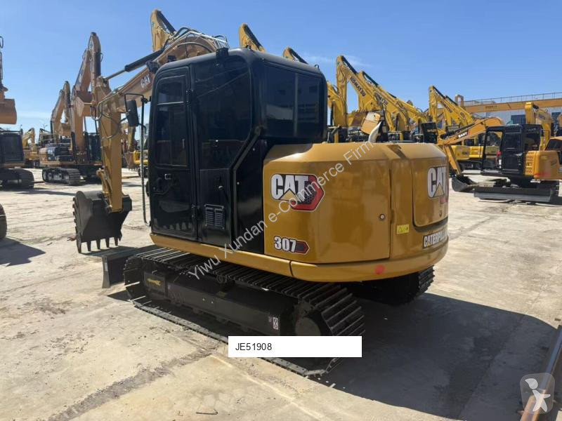 جرافة Caterpillar 307