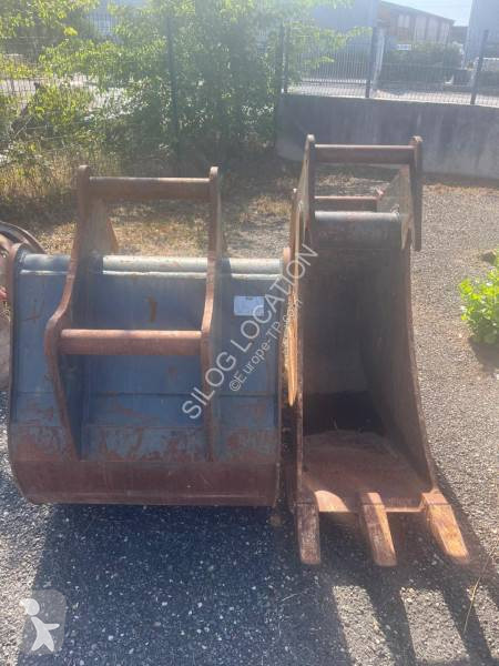 Lopatový nakládač Hyundai HX145ALCR