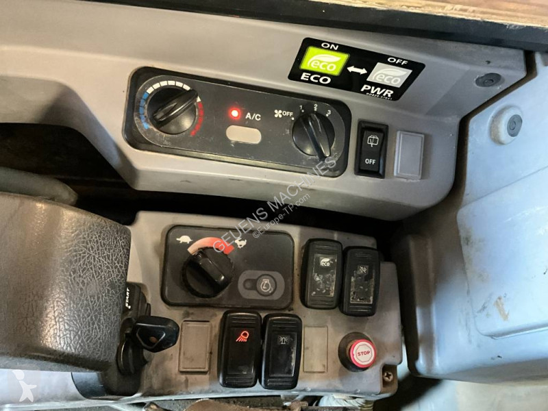 Pelle Kubota KX 080-4 A