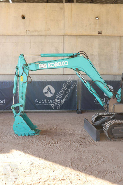 Excavator Kobelco C