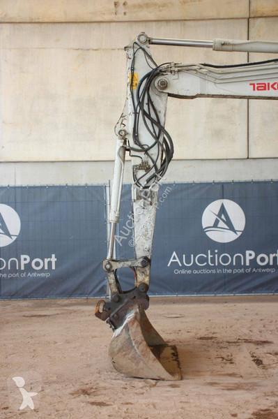 Excavator Takeuchi TB285