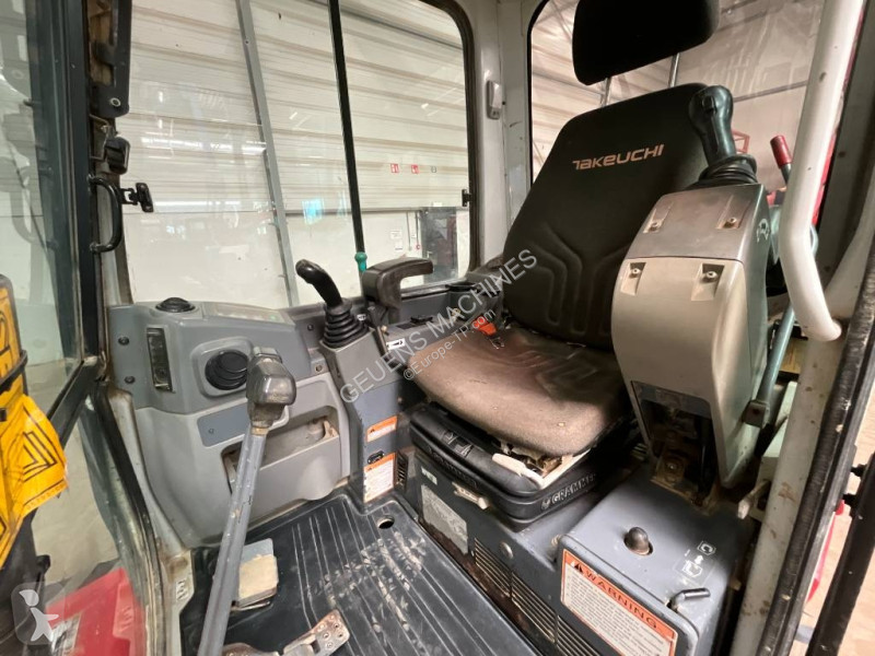 Экскаватор Takeuchi