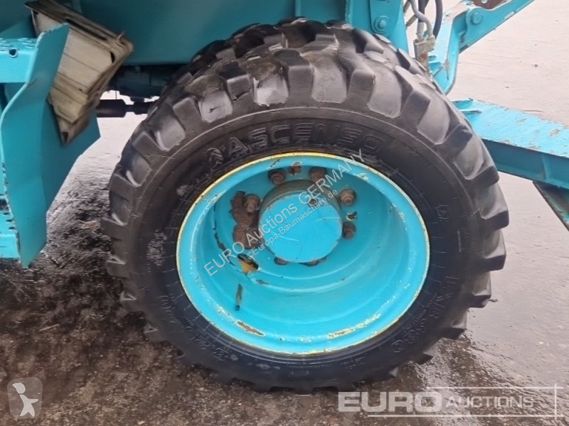 Excavator New Holland