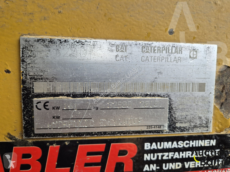 Lopatový nakládač Caterpillar LN