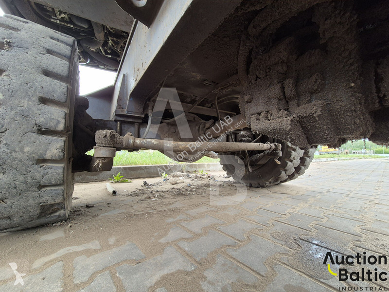 Excavator Terex